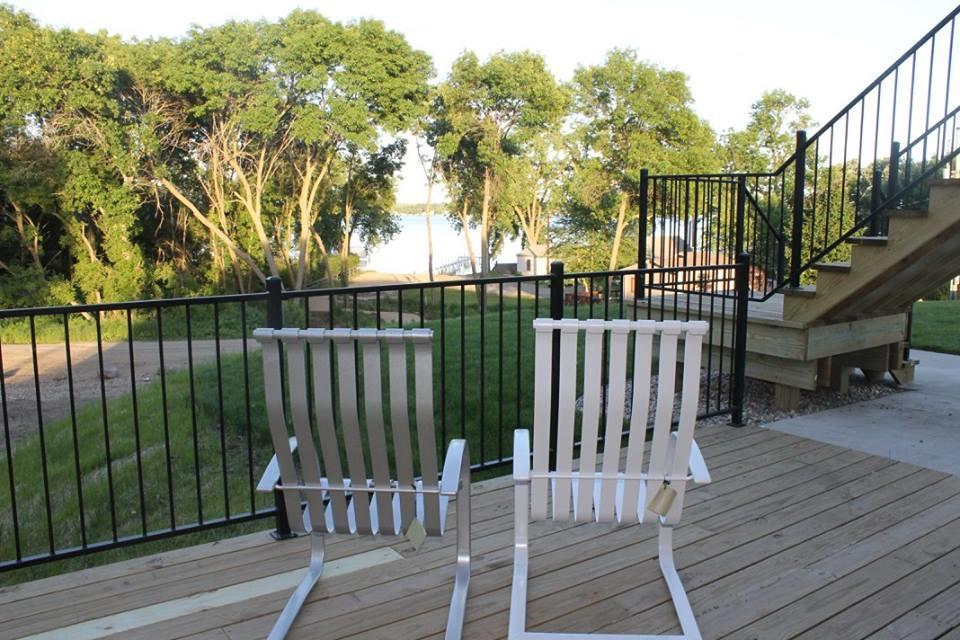 Okoboji Commons Hotel Exterior photo